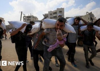 UK and 27 other nations condemn Israel over civilian suffering