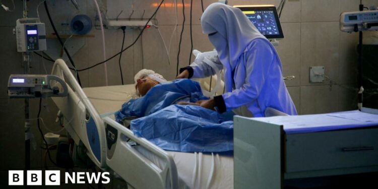 Gaza’s largest functioning hospital facing disaster, medics warn, as Israel widens offensive