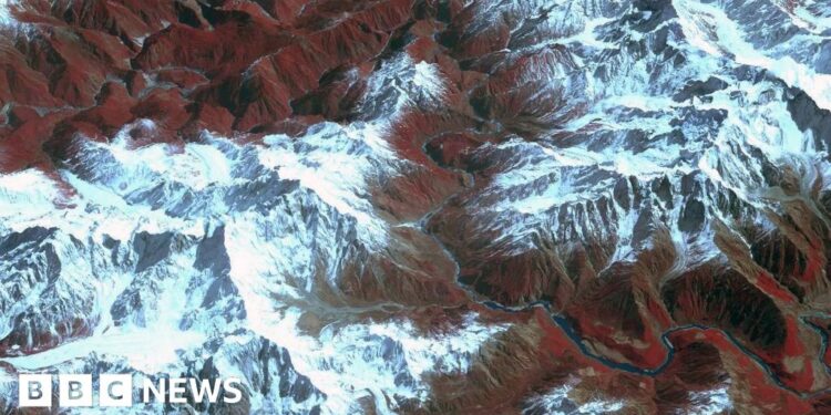 China starts building world’s largest dam, fuelling fears in India