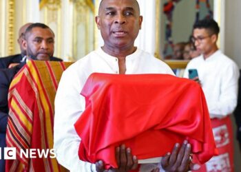 France returns skull of monarch killed during colonial era