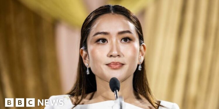 Thai PM dismissed by court over leaked phone call with Cambodian leader