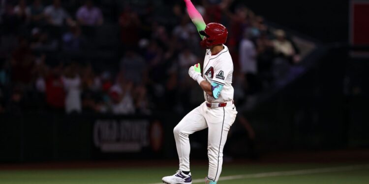 Lourdes Gurriel Jr. crushes 103.9 mph pitch from Mason Miller for HR
