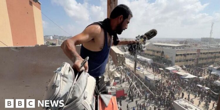 Israeli double strike on Gaza hospital