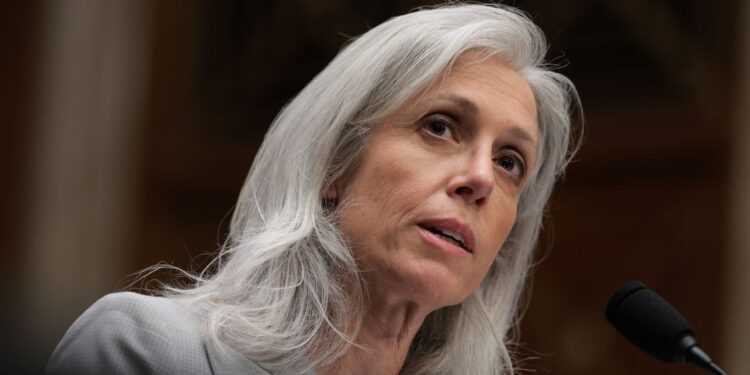 Top CDC Officials Resign After Director Is Pushed Out