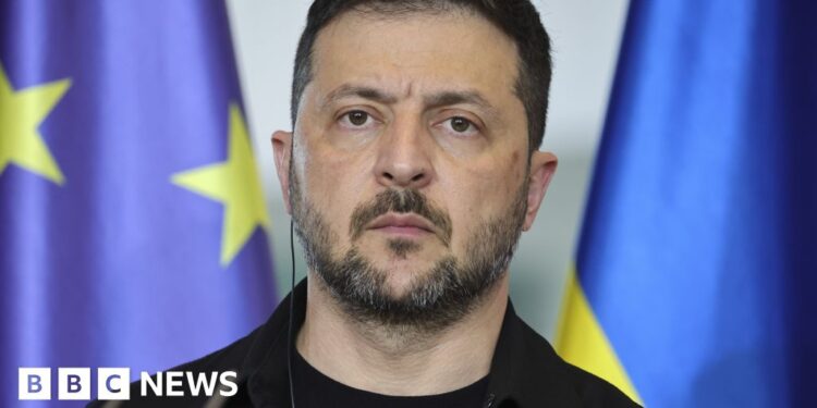 Russia complicating end to war, says Zelensky, as Trump pursues peace deal