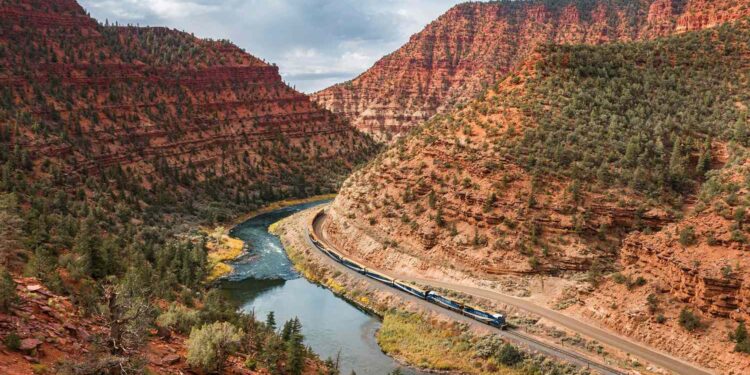 What It’s Like to Ride Canyon Spirit’s 3-day Journey Through the American Southwest