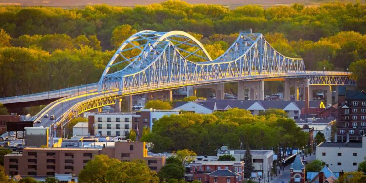 The Essential Guide to La Crosse, Wisconsin