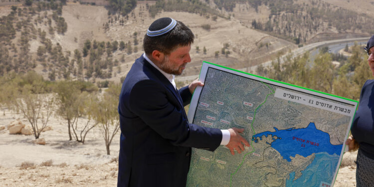 Over 20 nations join EU, UN in opposing Israel’s illegal E1 settlement plan | Occupied East Jerusalem News