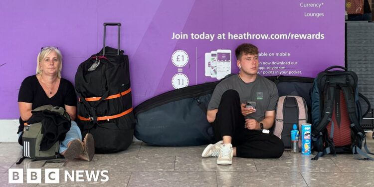 Airports warn of second day of disruption