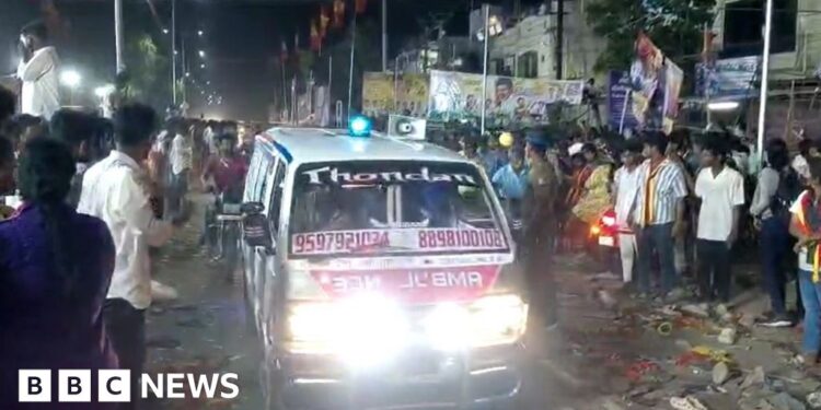 More than 30 killed at political event in Tamil Nadu