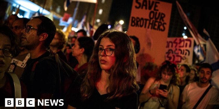 Netanyahu is only obstacle to bringing hostages home, families say