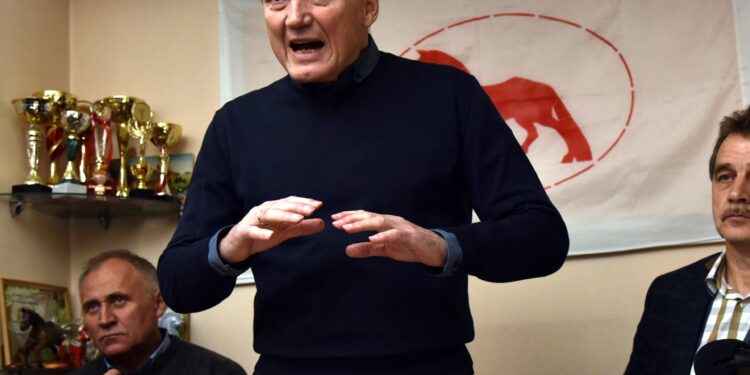 Belarus pardons 25 more prisoners under US pressure | Prison News