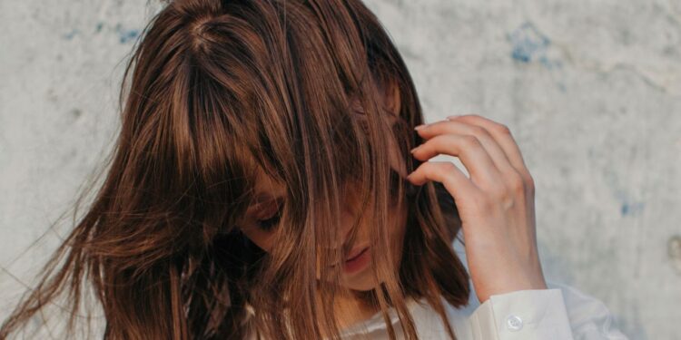 12 Best Leave-In Conditioners for Dry Hair, According to Hairstylists