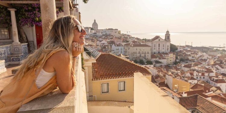 This City Was Just Ranked the Happiest Travel Destination in the World for Its Sunshine, Walkability, and Green Spaces