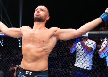 Expert picks, best bets: Can Reinier de Ridder continue his 2025 win streak?