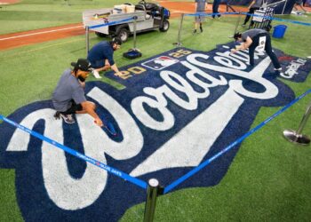 2025 World Series Game 1: Live updates and analysis