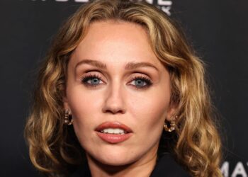 Miley Cyrus Takes the Plunge Into Power Suiting