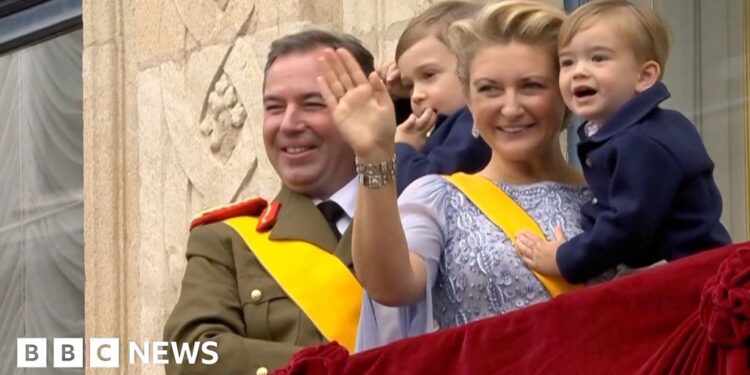 Celebrations in Luxembourg as new Crown Duke sworn in