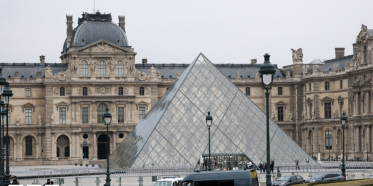 Five new suspects arrested over jewellery theft