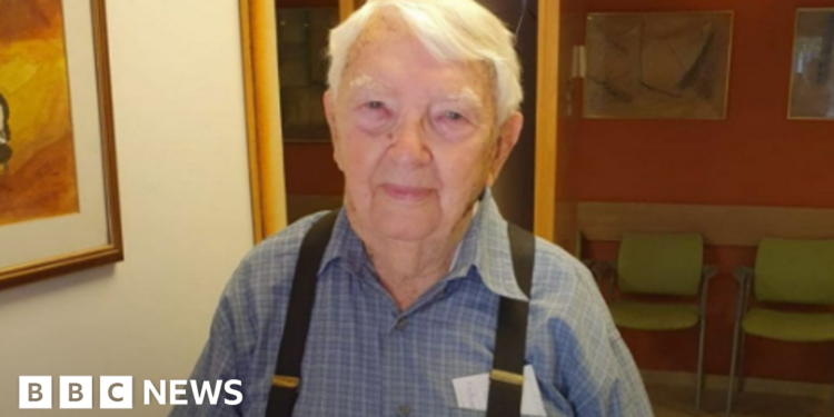 Warsaw Ghetto survivor who resisted the Nazis dies