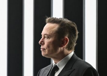 Elon Musk Wants ‘Strong Influence’ Over the ‘Robot Army’ He’s Building