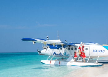 InterContinental Maldives Maamunagau Resort Festive Programming