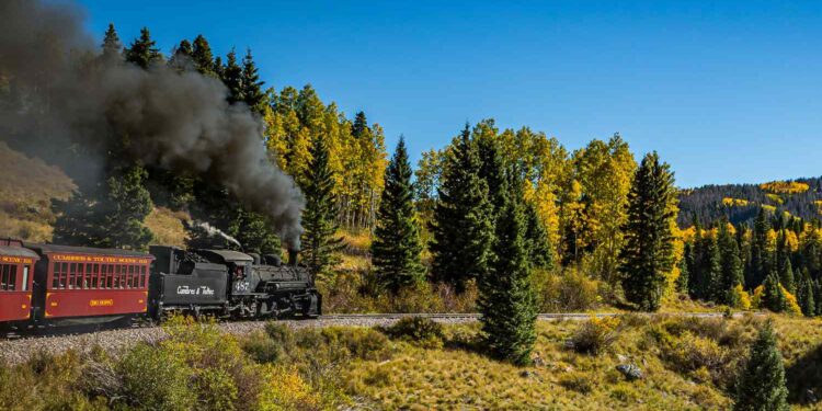 This Scenic U.S. Train Was Just Named the No. 1 Rail Journey in the World for Fall