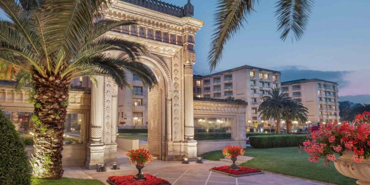 You Can Sleep in a Former Ottoman Palace at This Luxury Hotel