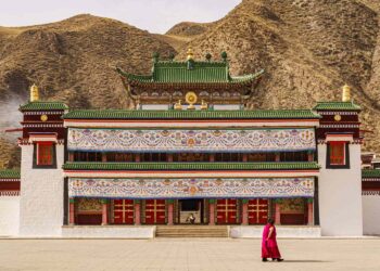 How One Tibetan Workshop Is Reviving a Village Economy and Reimagining Tradition