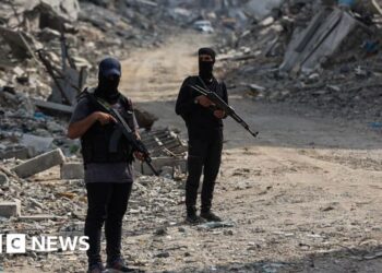 Hamas fighters trapped in tunnels present new obstacle to Gaza ceasefire progress