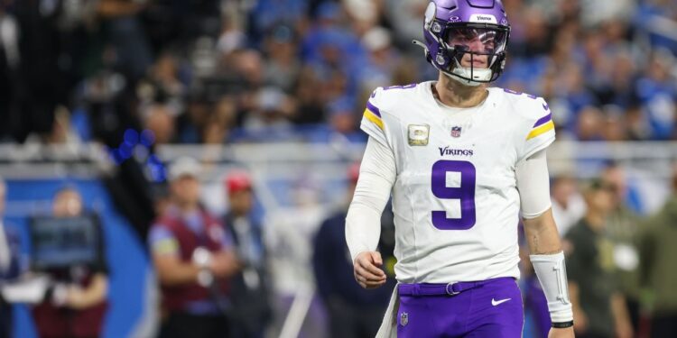 Vikings QB J.J. McCarthy explains alter ego, viral glare