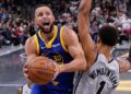 Curry torches Spurs again, rallies Warriors in 49-point night