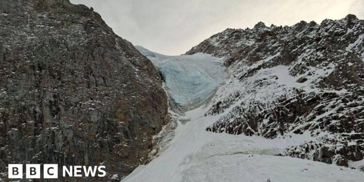Avalanche in Italy kills five including father and daughter