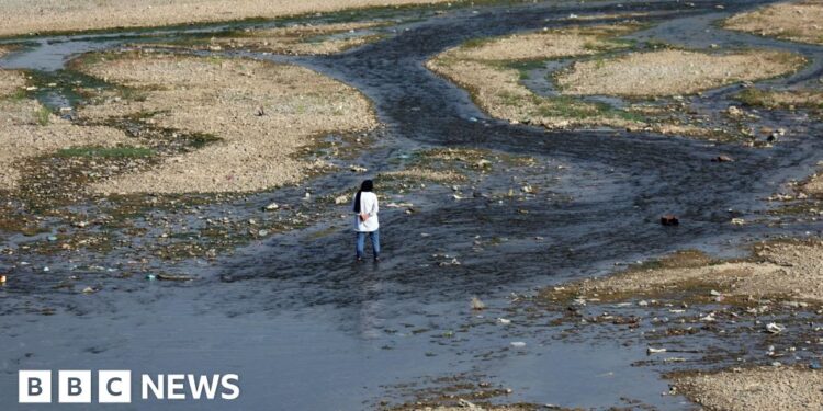 Iran faces unprecedented drought as water crisis hits Tehran