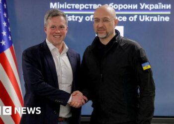 Top US officials in Ukraine for talks on ending war with Russia