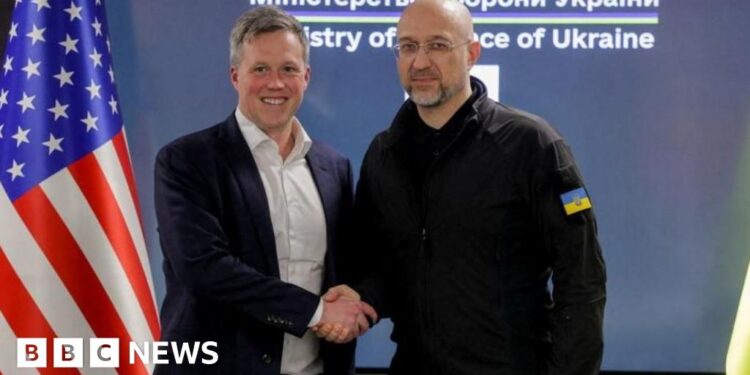 Top US officials in Ukraine for talks on ending war with Russia