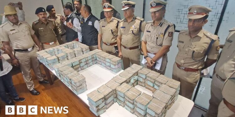 Three arrested in India after police crack $800,000 bank heist