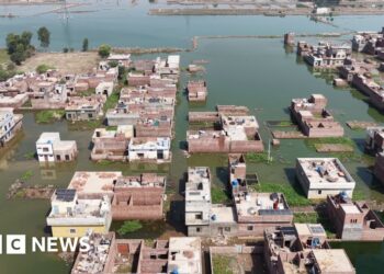 How climate change is worsening Pakistan’s deadly floods
