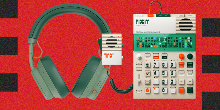 Gear News of the Week: Fairphone Lands in the US, and WhatsApp Is Finally on the Apple Watch