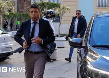 Mystery over flood disaster leader’s missing hour in Spanish car park