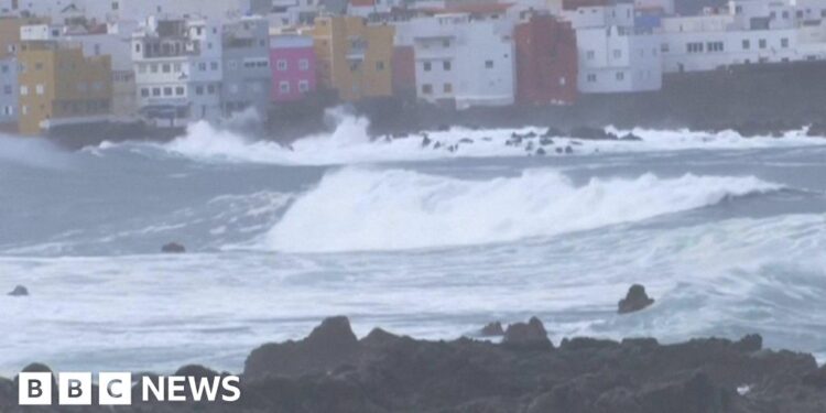 Three dead and 15 injured in Tenerife tidal surge