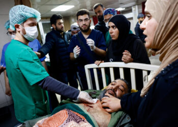 ‘War crimes’: Deadly Israeli raids on Syria sparks outrage | Conflict