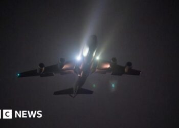 US carries out ‘massive’ strike against IS in Syria