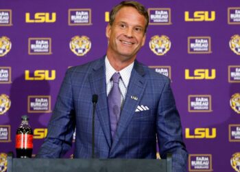 Lane Kiffin’s final days at Ole Miss and his move to LSU
