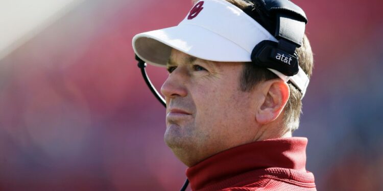 Bob Stoops closes chapter on coaching career after UFL stint