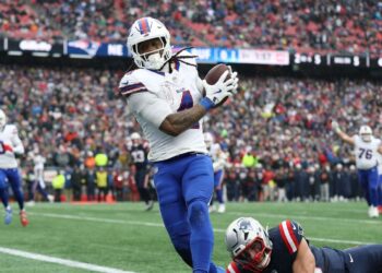 Eliminator power rankings: Use Bills or Texans in Week 16