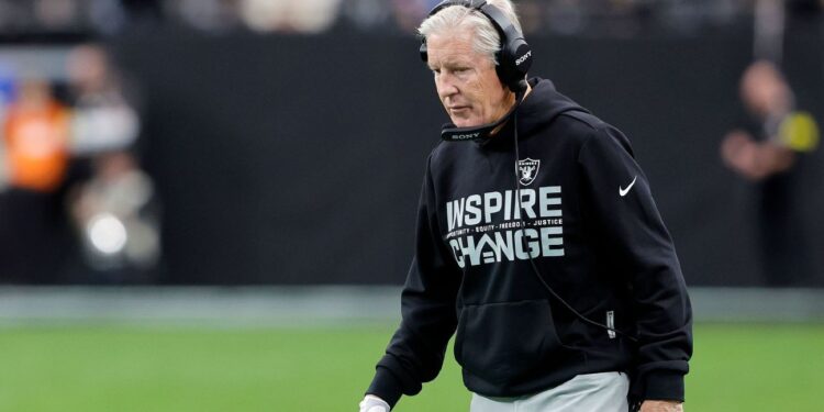 Raiders players steadfast that focus on winning, not No. 1 pick