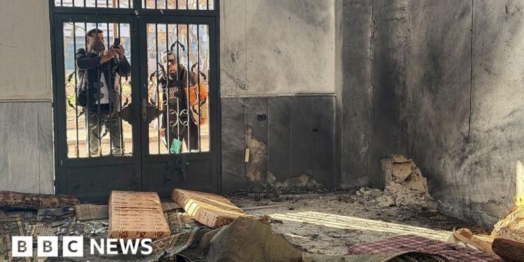 Deadly explosion during Friday prayers inside Syrian mosque