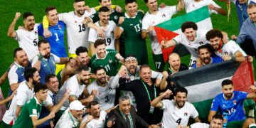 Gritty Palestine enter Arab Cup quarters as favourites Qatar crash out | Football News