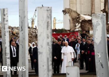 Pope prays at site of Beirut port blast at end of Lebanon visit